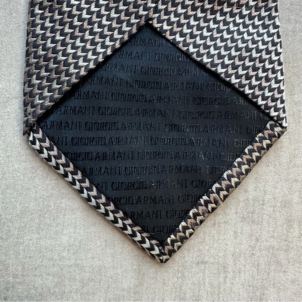 Giorgio Armani Black & Tan Recent Silk Tie